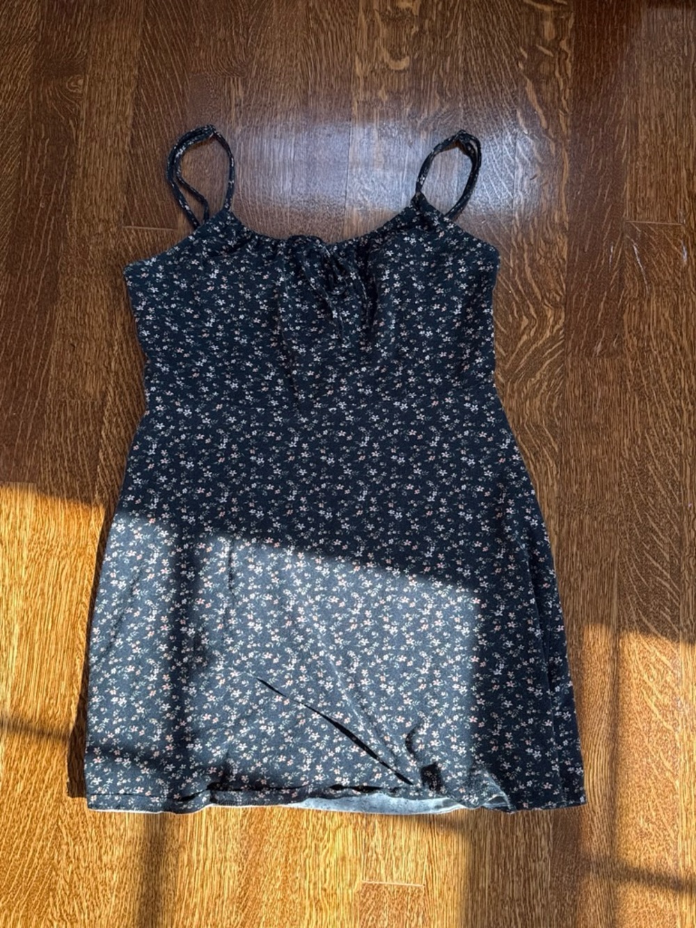 Sky and Sparrow Navy Blue Floral Slip Dress